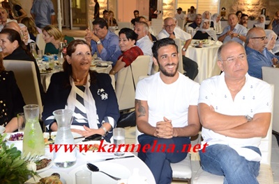 احتفال مهيب لامل نصرالدين في عامه ال 90